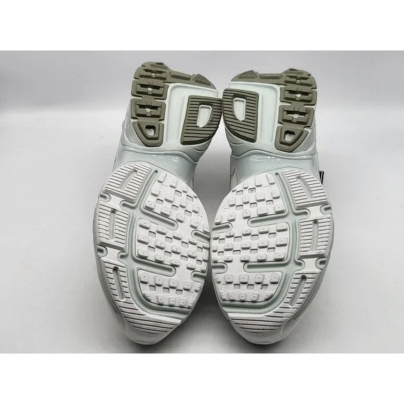 Nike Defy All Day Gore-Tex Women's Sneakers Walking Shoes Light Orewood Brown - Picture 7 of 11